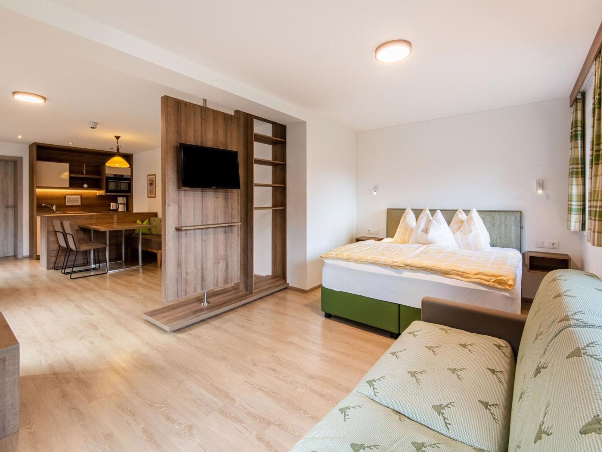 Lovely Apartment With Sauna Ski Storage Pool Terrace Wald im Pinzgau Exterior photo